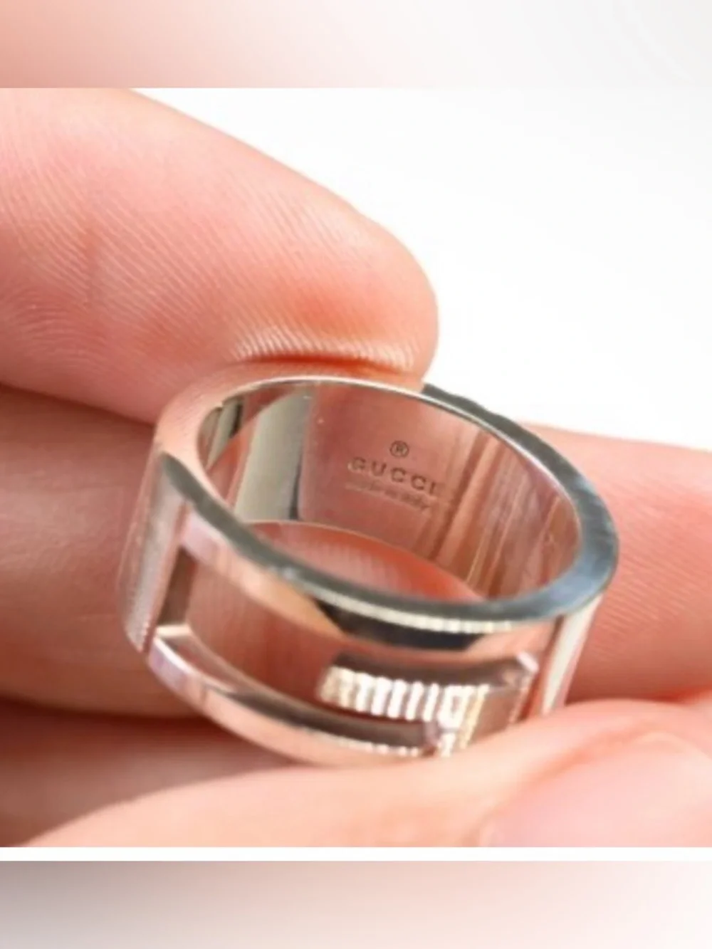 Gucci Silver Interlocking G-Style Band Ring